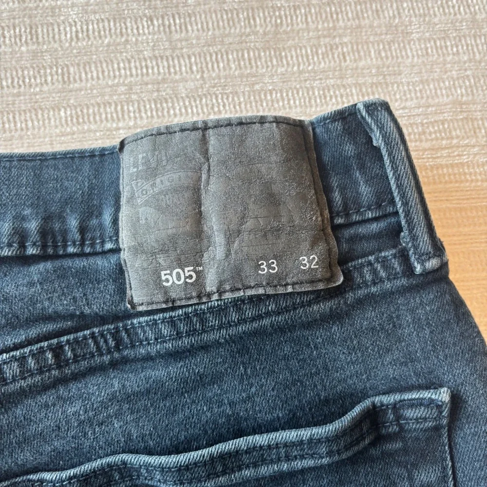 Levis 505 Regular Fit Jeans‎ Mens 33x32 Dark Wash Indigo Straight Leg Denim Y2K